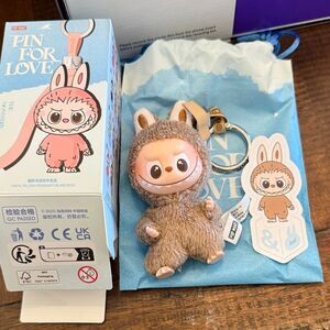 Confirmed (&) pin for love Labubu